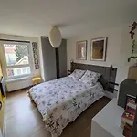 Charming Apartment In A Great Location