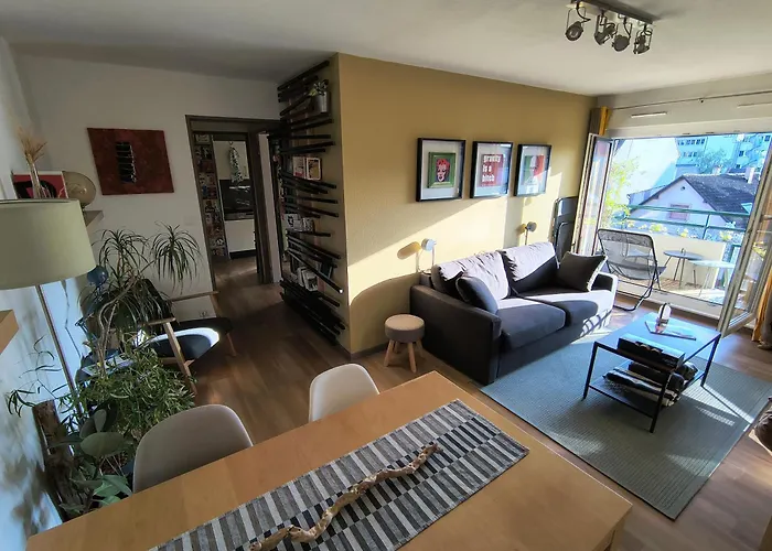 Charming Apartment In A Great Location